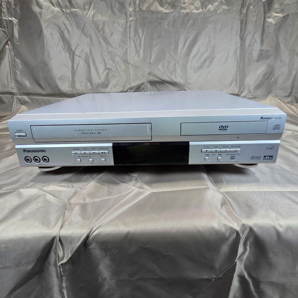 Panasonic PV-D4733S Omnivision DVD VCR Combo Player Silver Double Feature 4-Head